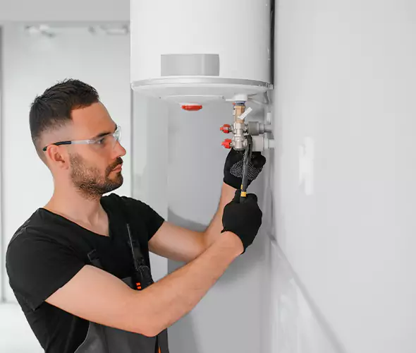 Expert Plumber for Water Heater Expansion Tank Installation in Pontiac, MI