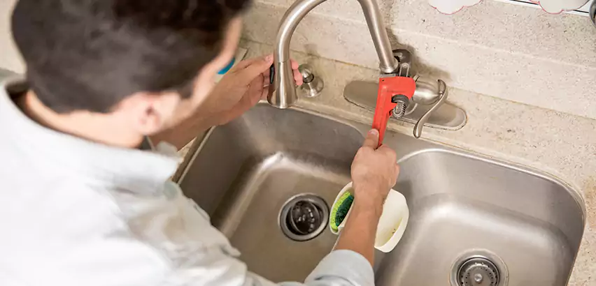 Faucet Repair in Pontiac