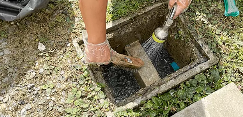 Professional Grease Trap Cleaning Services in Pontiac, MI