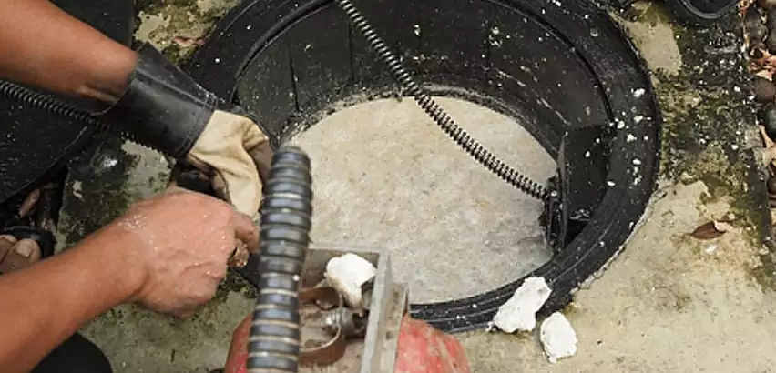 Fat Trap Cleaning in Pontiac, MI