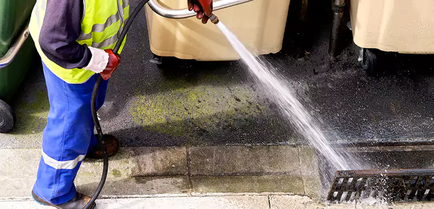 Storm Drain Jetting in Pontiac