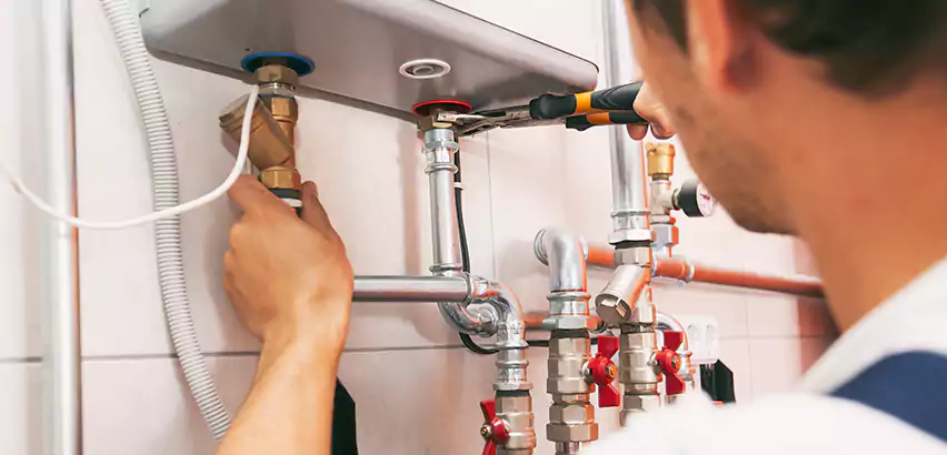Commercial Tankless Water Heater Installation in Pontiac